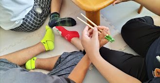 お箸の持ち方・使い方